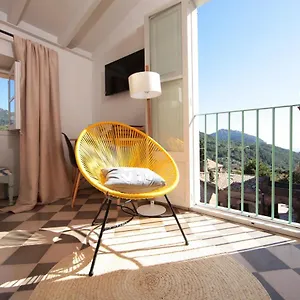 Ca's Papa Hotel